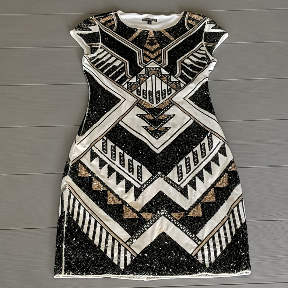 Express Aztec Metallic Black/Cream/Gold Sequin Bodycon Party Dress Size Small